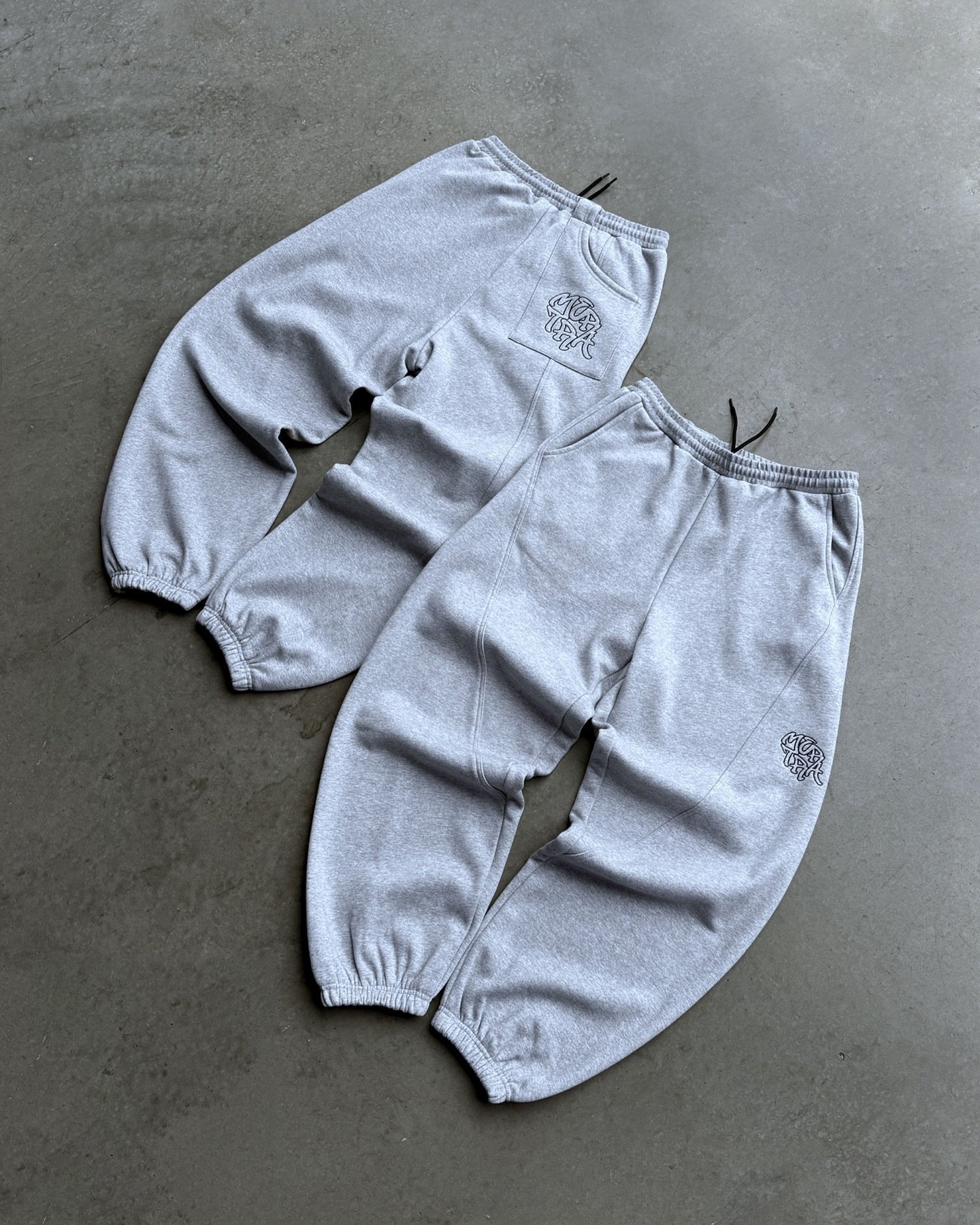 458997401_495117923377068_5143527483793028637_n.jpg A Mertra Grey Sweatpants - Image 1