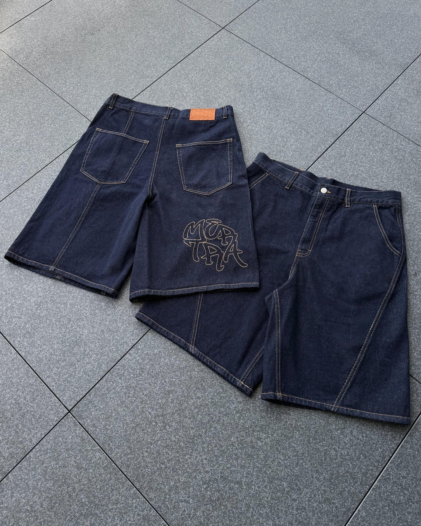 475474712_18022457846641675_7773468146304856250_n.jpg Mertra Navy Shorts - Image 1